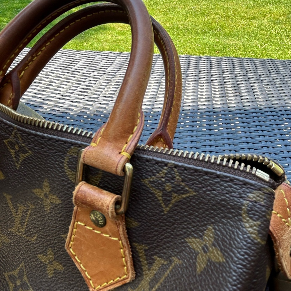 LV bag - Picture 6 of 10